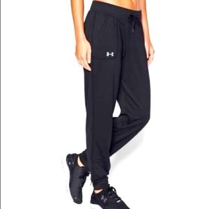 Under Armour Heat Gear Loose Fit Black Jogger Pants Medium Polyester New
